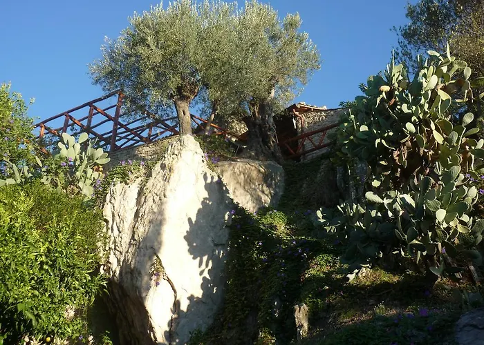 Oda ve Kahvaltı Rocca Del Vento San Pantaleone